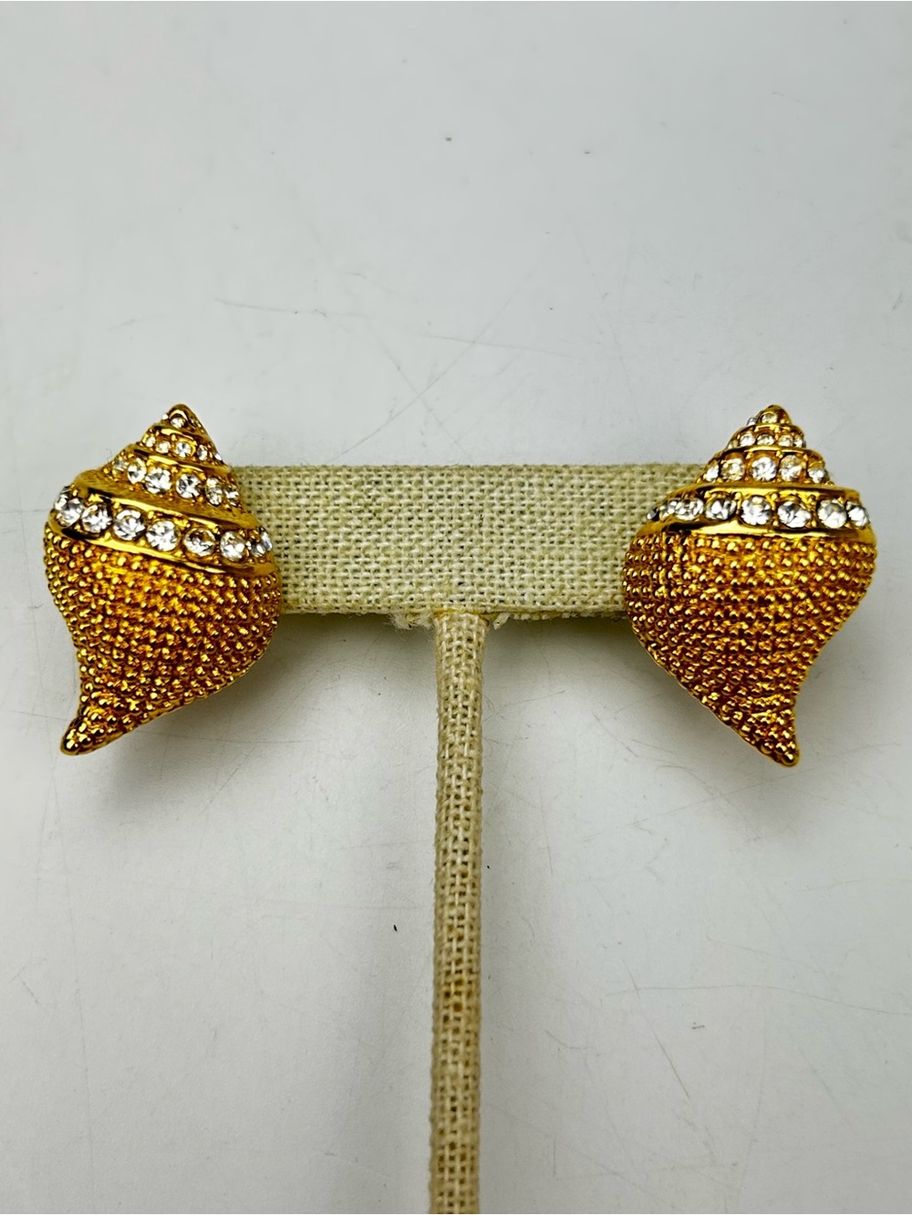 Vintage KJL Kenneth Jay Lane Gold Tone Rhinestone Shell Earrings